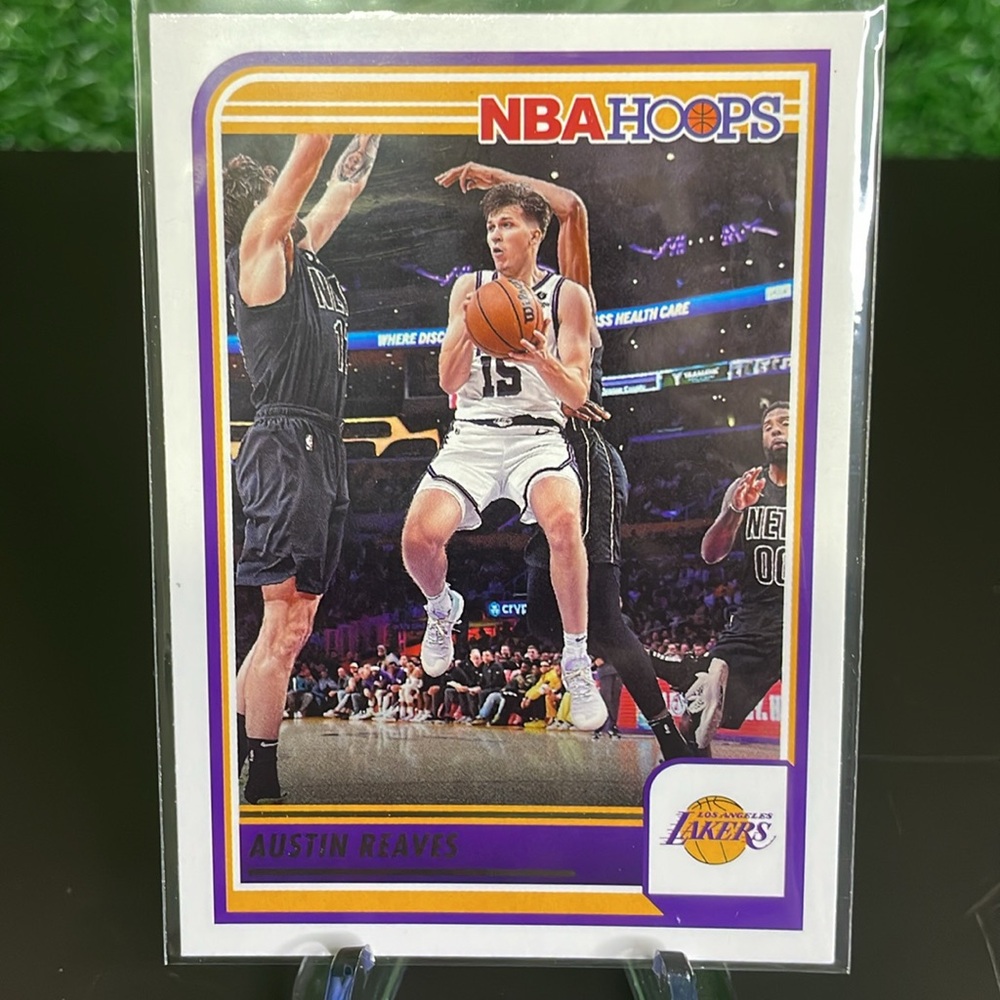 Panini Lot of 10 LOS ANGELES LAKERS BASKETBALL 🏀 Trading Cards